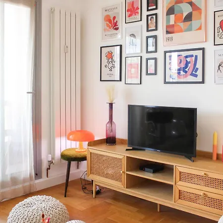 Pretty 2 Of 46 M2 In The 11th Apartment *
