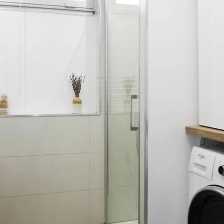 Pretty 2 Of 46 M2 In The 11th Apartment *